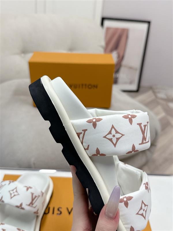 20251128184547422 190